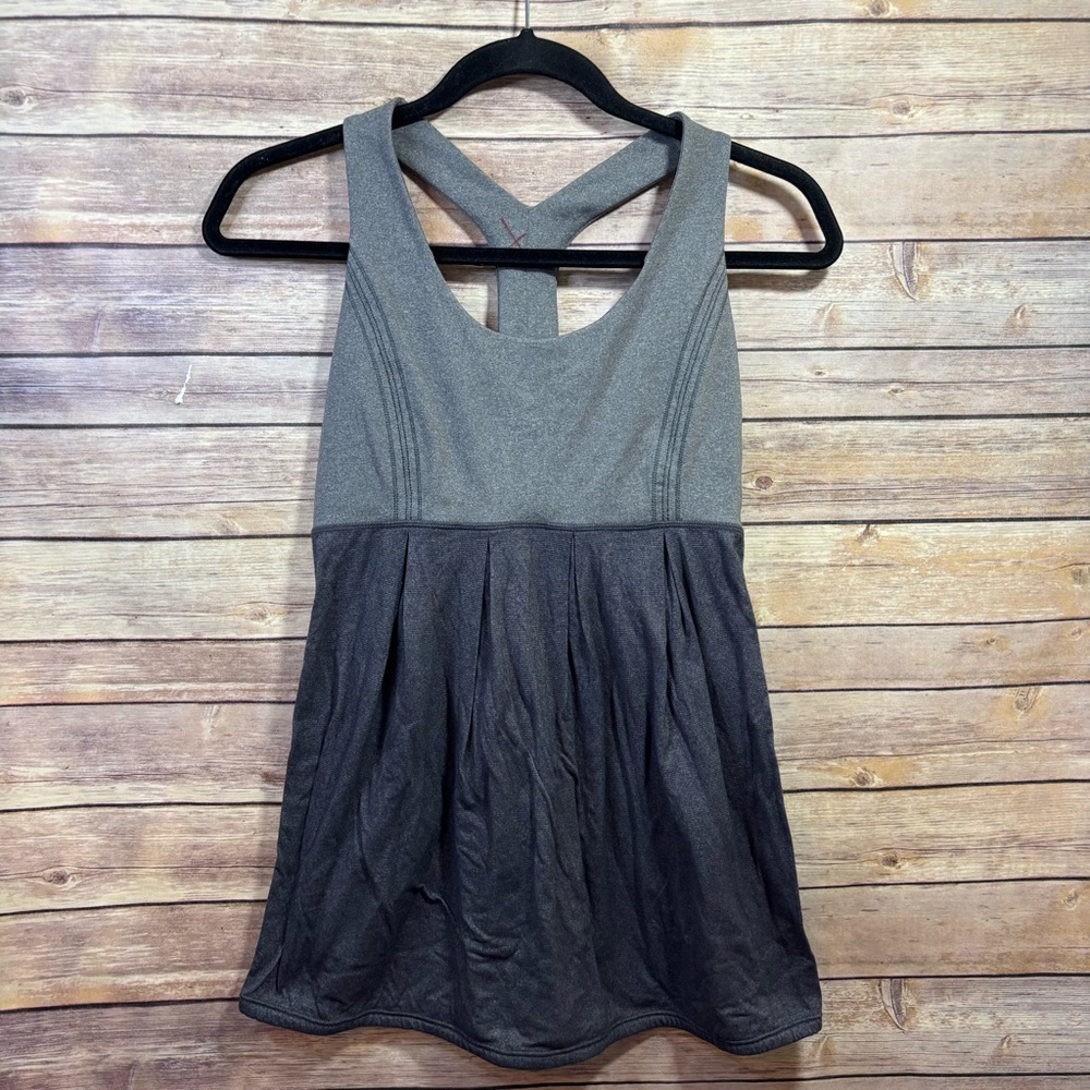 ‼️Lululemon Power Dance Tank Size 8 Gray